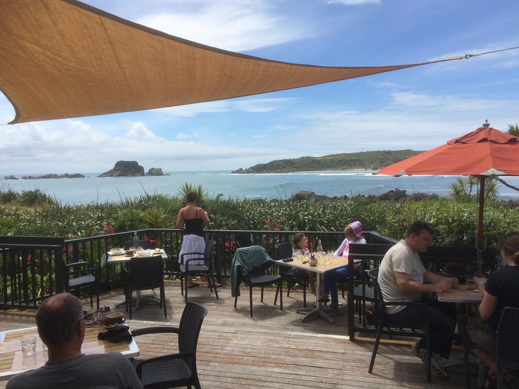 Carters By The Sea Motel Carters Beach Bagian luar foto