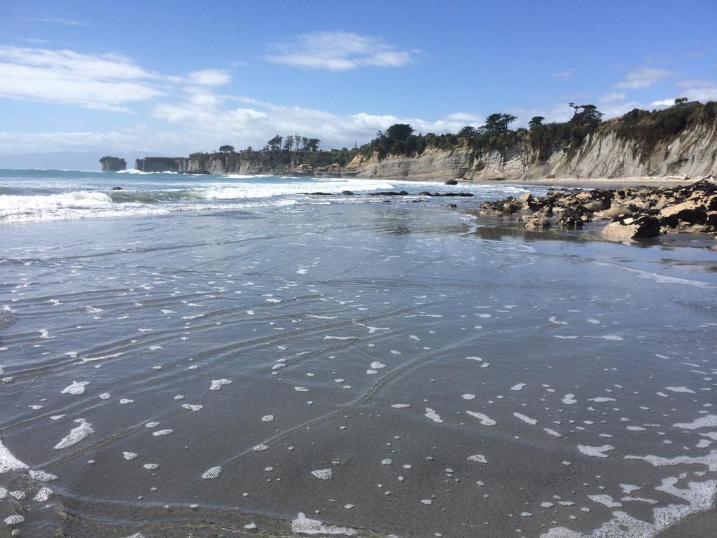 Carters By The Sea Motel Carters Beach Bagian luar foto
